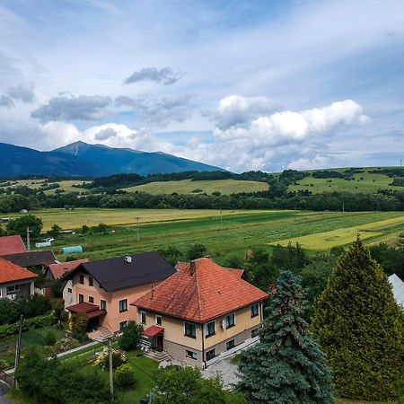 Chalupa V Zapadnych Tatrach Bobrovec Bagian luar foto